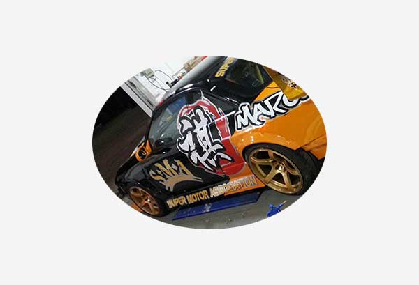 賽事賽車廣告
